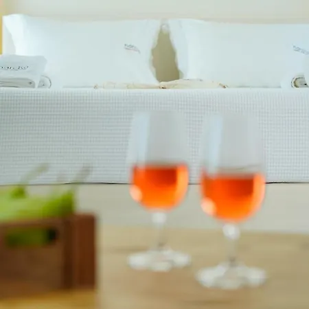 Narciso Thassos Luxury