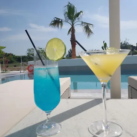 Lägenhetshotell Narciso Thassos Luxury 4*